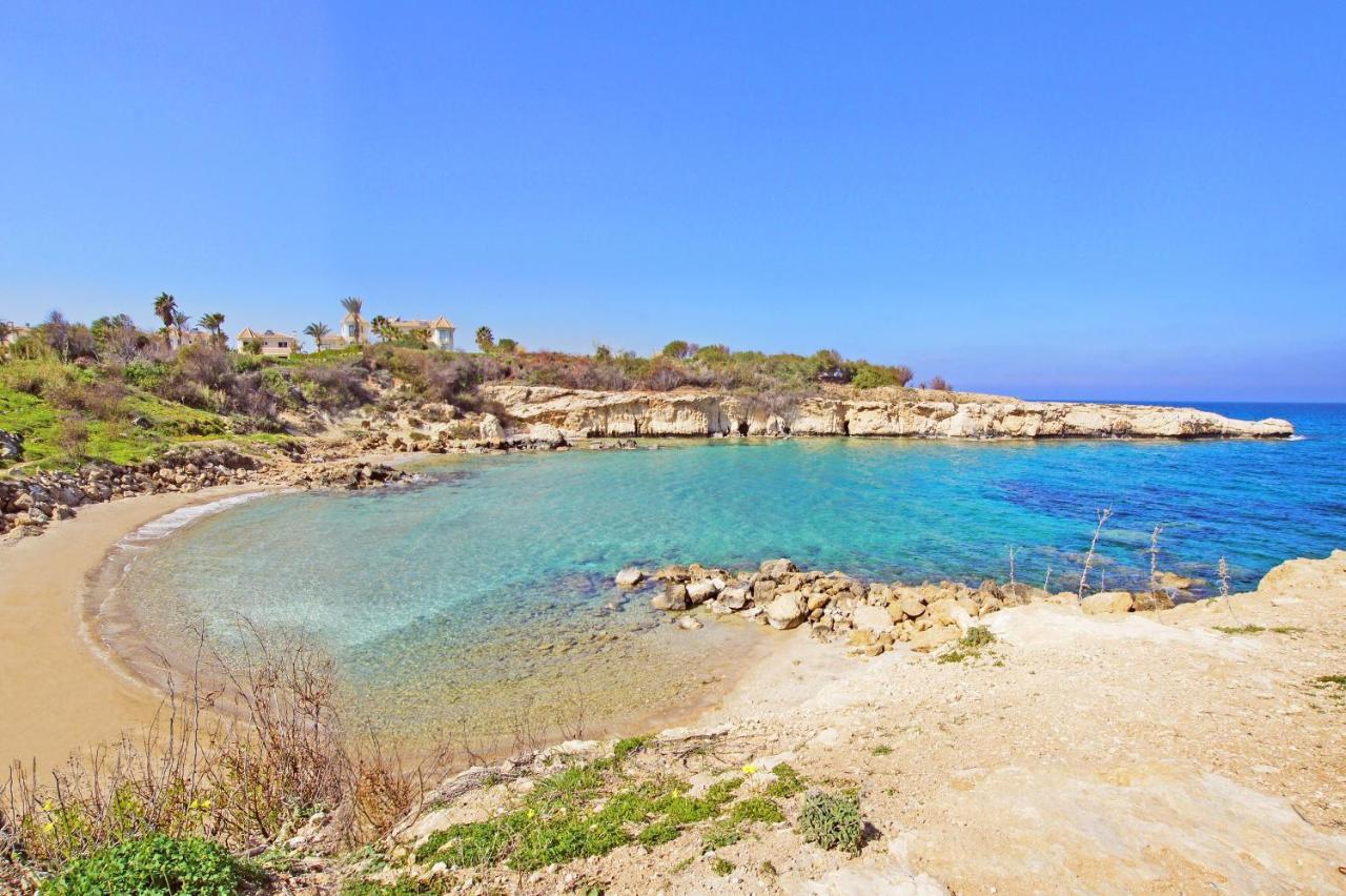 Villa Oceania - Beachfront Παραλίμνι Εξωτερικό φωτογραφία